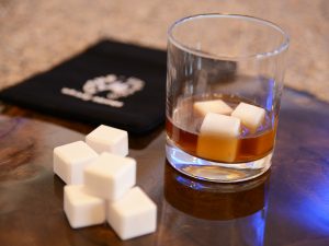 Whiskey stones – Cold cubes for drinks - 6